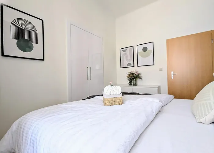 New Town 2 Bdr, Free Coffee Apartamento Praga
